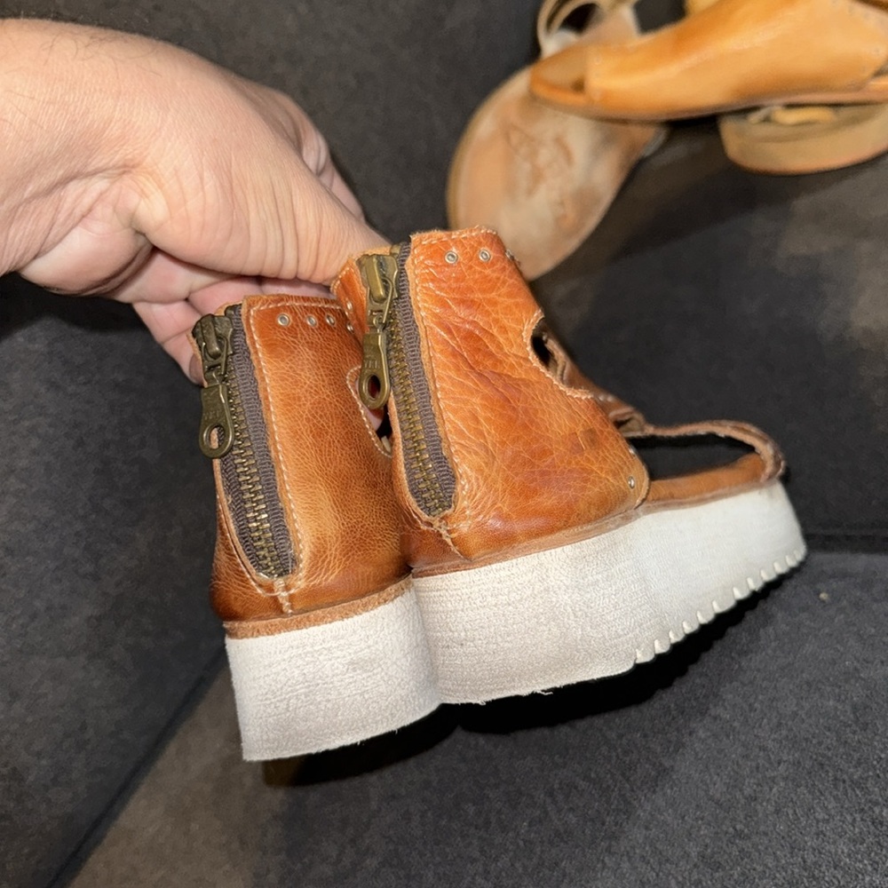 Bed Stu Brown Leather Platform Sandals - Picture 4 of 7